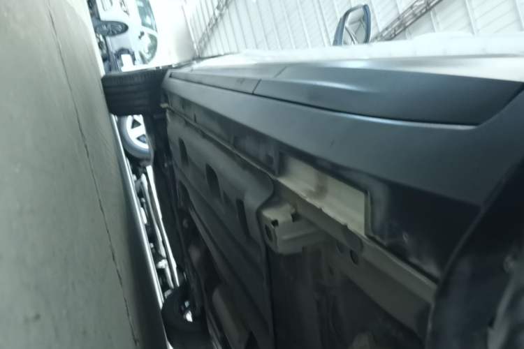 Used Geely Auto Coolray 2022 Bin Yue COOL 1.5TD DCT Hot Engine Edition Left Side Sill