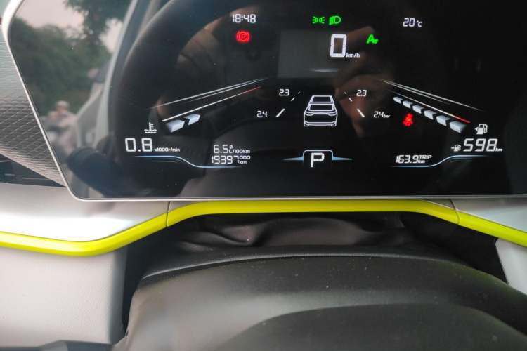 Used Geely Auto Coolray 2022 Bin Yue COOL 1.5TD DCT Hot Engine Edition Odometer Close Up