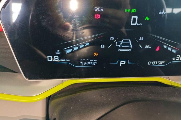 Used Geely Auto Coolray 2022 Bin Yue COOL 1.5TD DCT Hot Engine Edition Odometer Close Up