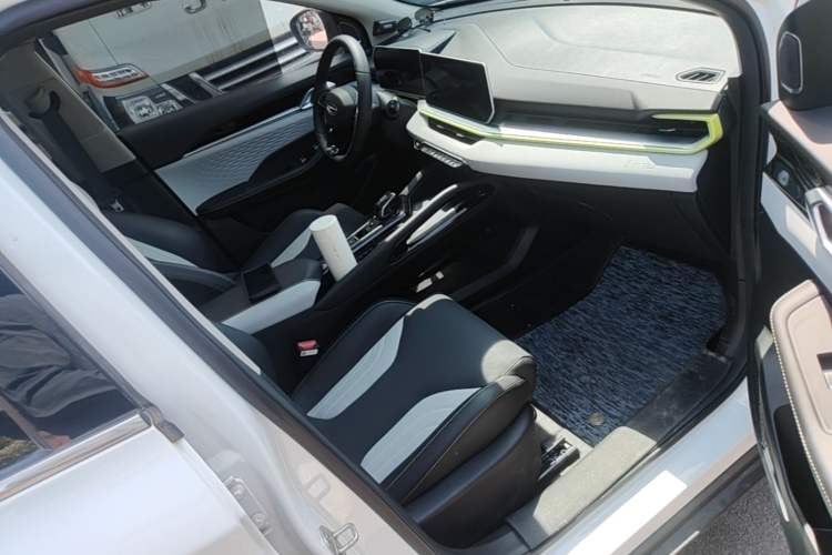 Used Geely Auto Coolray 2022 Bin Yue COOL 1.5TD DCT Battle Edition Right Front Seat
