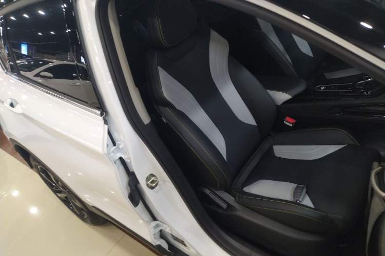Used Geely Auto Coolray 2022 Bin Yue COOL 1.5TD DCT Battle Edition Right Front Seat
