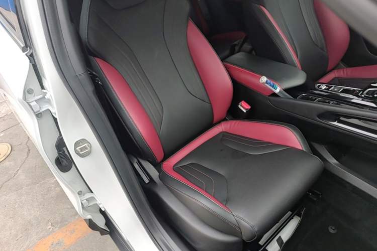 Used Geely Auto Coolray 2022 Bin Yue COOL 1.5TD DCT Ignite Edition Right Front Seat