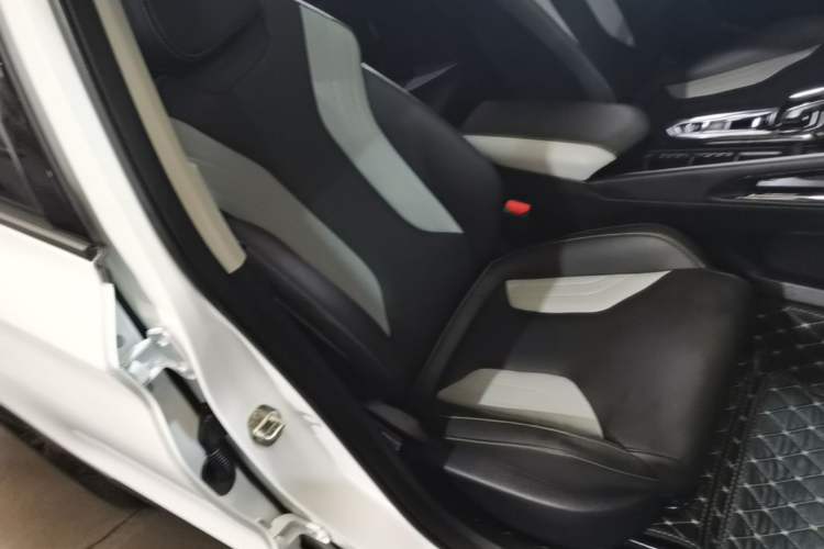 Used Geely Auto Coolray 2022 Bin Yue COOL 1.5TD DCT Hot Engine Edition Right Front Seat