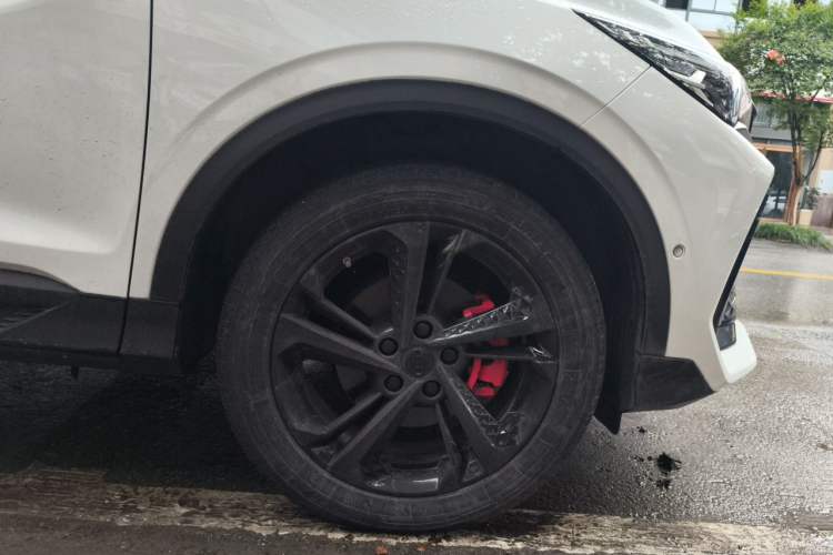 Used Geely Auto Coolray 2022 Bin Yue COOL 1.5TD DCT Battle Edition Right Front Wheel Hub