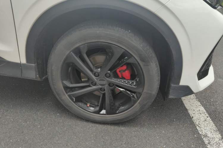 Used Geely Auto Coolray 2022 Bin Yue COOL 1.5TD DCT Ignite Edition Right Front Wheel Hub