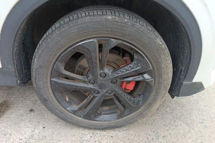 Used Geely Auto Coolray 2022 Bin Yue COOL 1.5TD DCT Hot Engine Edition Right Front Wheel Hub