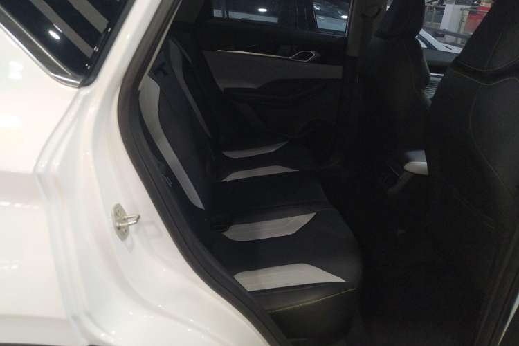 Used Geely Auto Coolray 2022 Bin Yue COOL 1.5TD DCT Battle Edition Right Rear Seat
