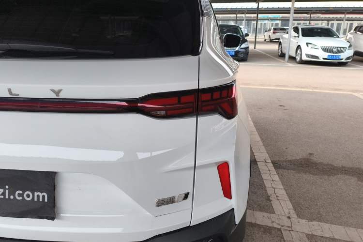 Used Geely Auto Coolray 2022 Bin Yue COOL 1.5TD DCT Hot Engine Edition Right Rear Taillight