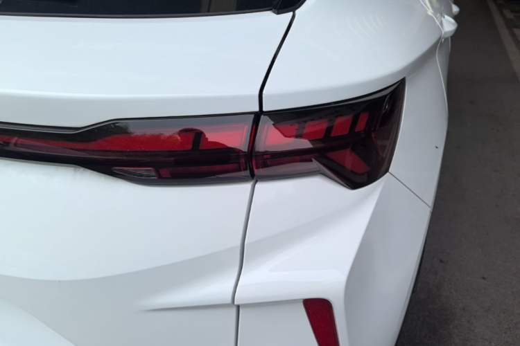Used Geely Auto Coolray 2022 Bin Yue COOL 1.5TD DCT Hot Engine Edition Right Rear Taillight