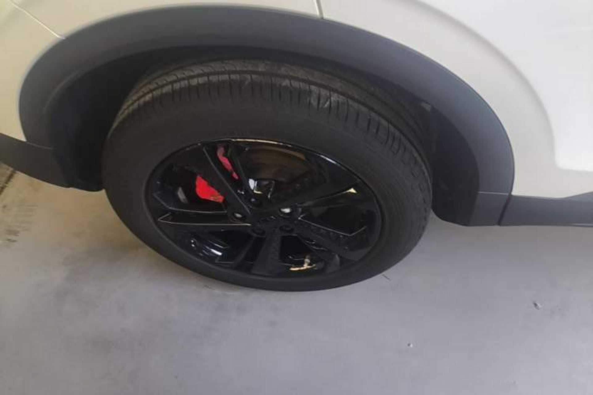 Used Geely Auto Coolray 2022 Bin Yue COOL 1.5TD DCT Hot Engine Edition Right Rear Wheel Hub