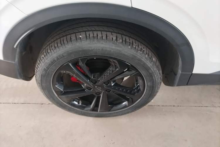Used Geely Auto Coolray 2022 Bin Yue COOL 1.5TD DCT Ignite Edition Right Rear Wheel Hub