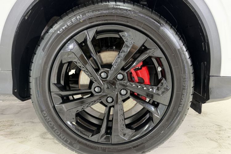 Used Geely Auto Coolray 2022 Bin Yue COOL 1.5TD DCT Ignite Edition Right Rear Wheel Hub