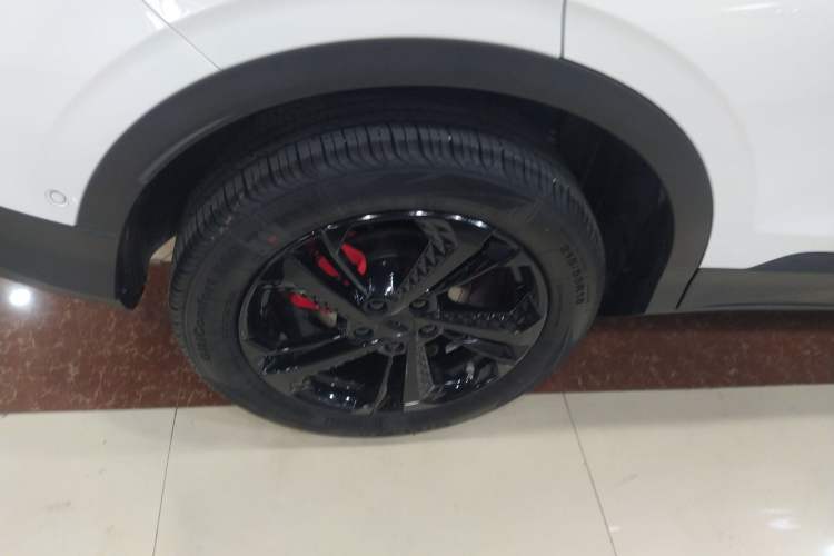 Used Geely Auto Coolray 2022 Bin Yue COOL 1.5TD DCT Battle Edition Right Rear Wheel Hub