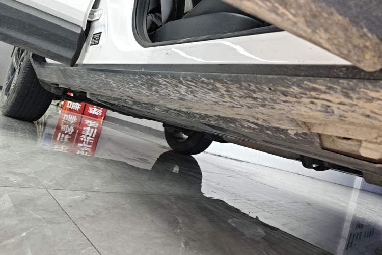 Used Geely Auto Coolray 2022 Bin Yue COOL 1.5TD DCT Hot Engine Edition Right Side Sill