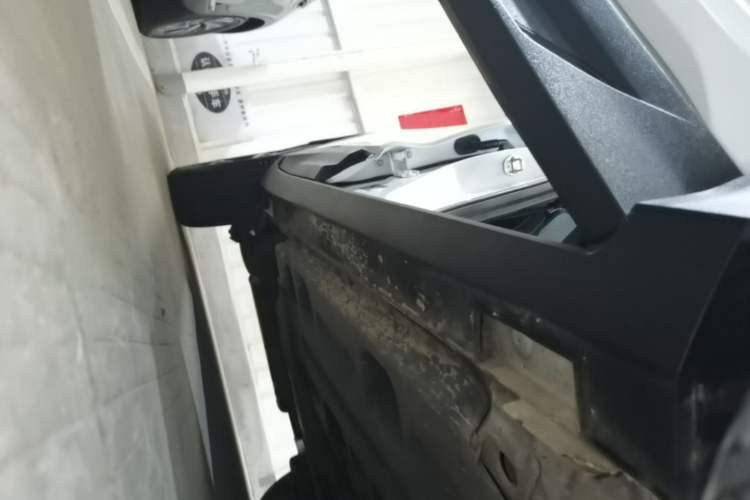 Used Geely Auto Coolray 2022 Bin Yue COOL 1.5TD DCT Hot Engine Edition Right Side Sill