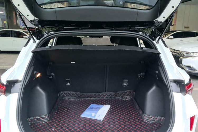 Used Geely Auto Coolray 2022 Bin Yue COOL 1.5TD DCT Hot Engine Edition Trunk