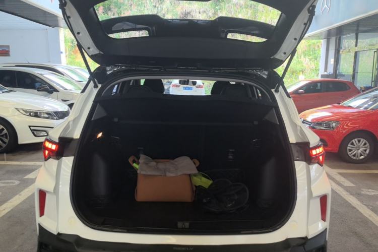 Used Geely Auto Coolray 2022 Bin Yue COOL 1.5TD DCT Hot Engine Edition Trunk