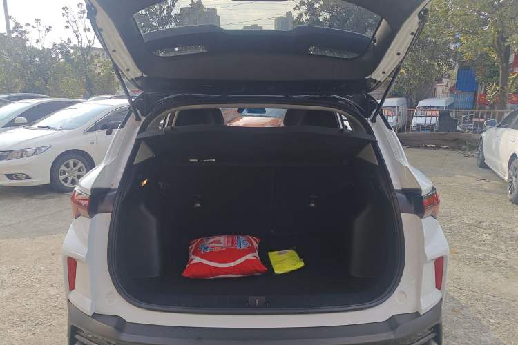 Used Geely Auto Coolray 2022 Bin Yue COOL 1.5TD DCT Hot Engine Edition Trunk