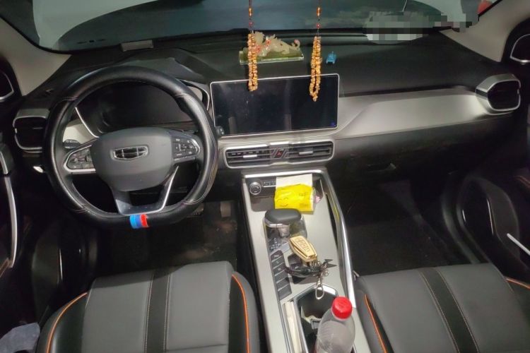 Used Geely Auto Coolray 2023 1.5T DCT Diamond Edition Center Console