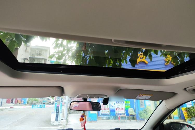 Used Geely Auto Coolray 2023 1.5T DCT Diamond Edition Headliner