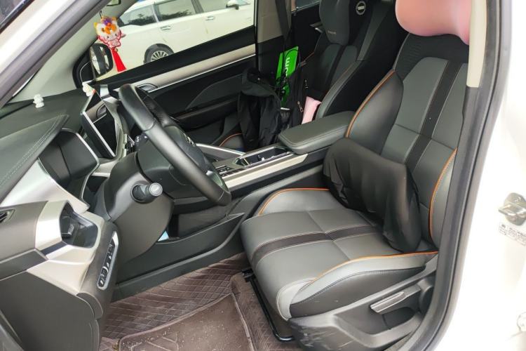 Used Geely Auto Coolray 2023 1.5T DCT Diamond Edition Left Front Seat
