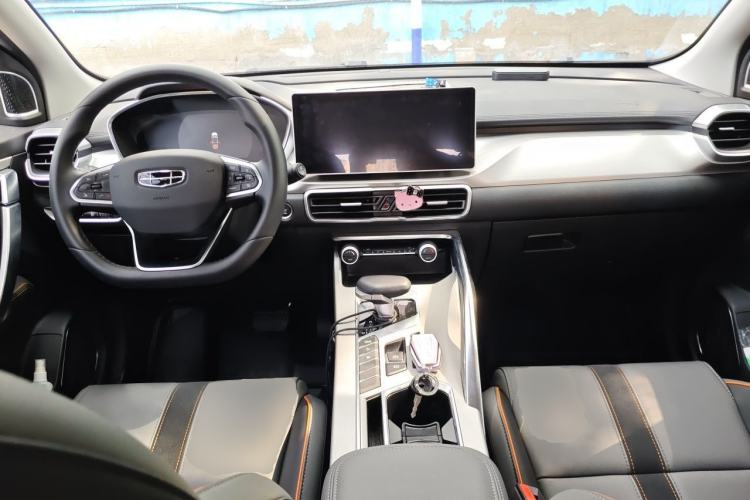 Used Geely Auto Coolray 2023 1.5T DCT Diamond Edition Center Console