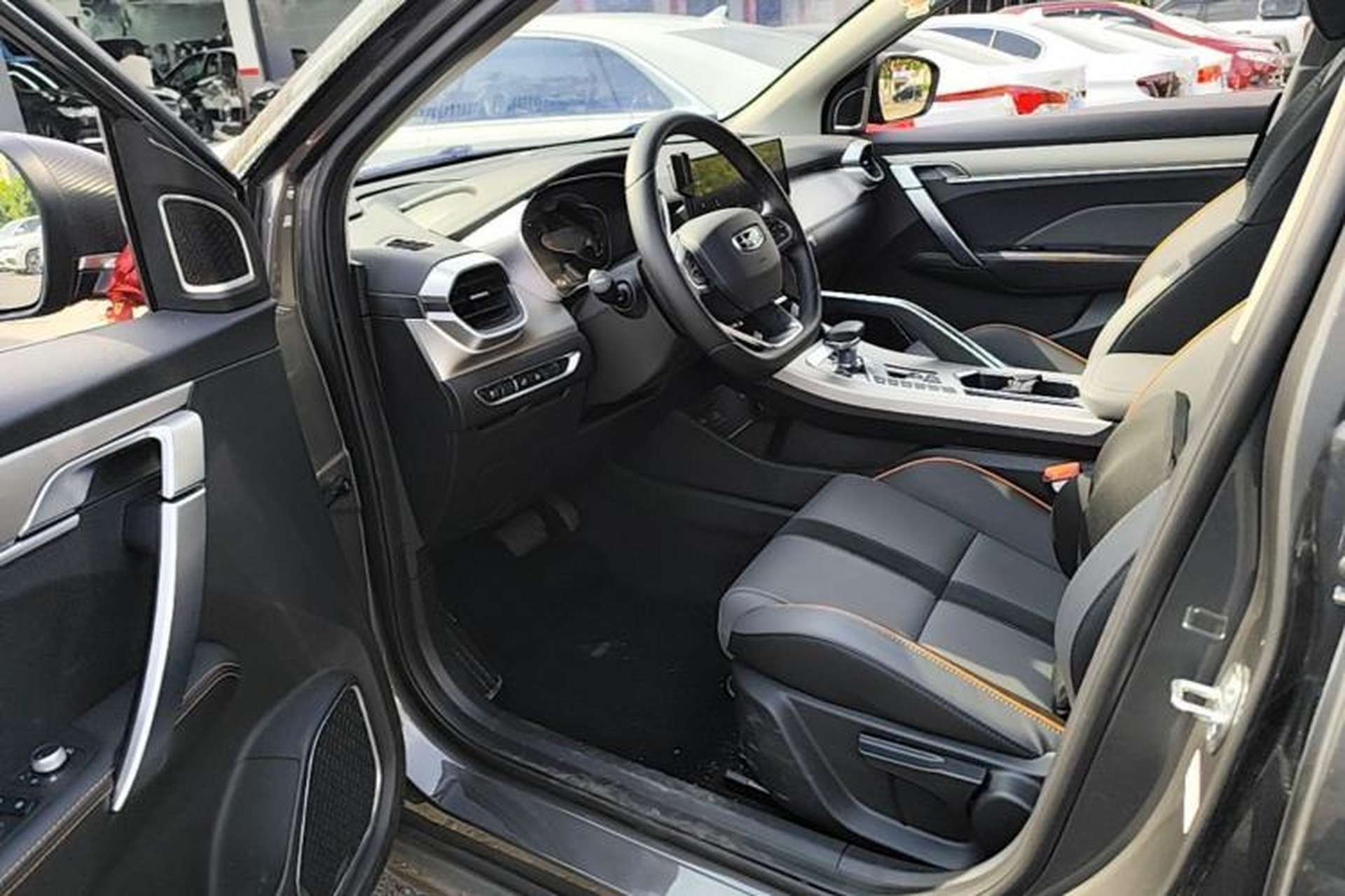 Used Geely Auto Coolray 2023 1.5T DCT Diamond Edition Driver Seat