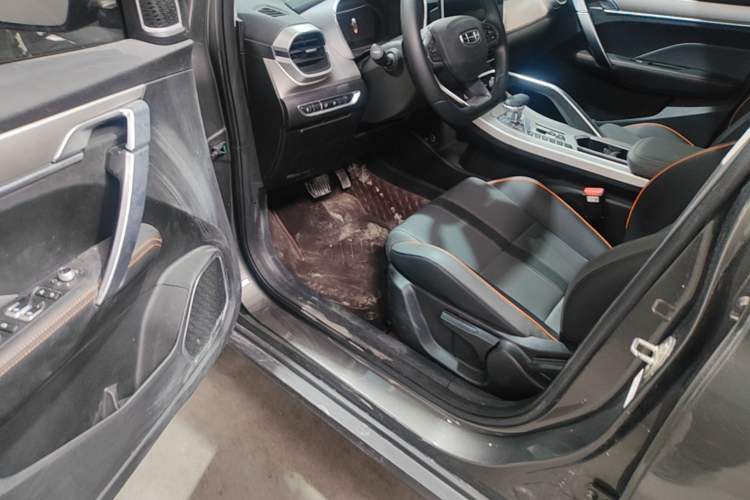Used Geely Auto Coolray 2023 1.5T DCT Diamond Edition Driver Seat