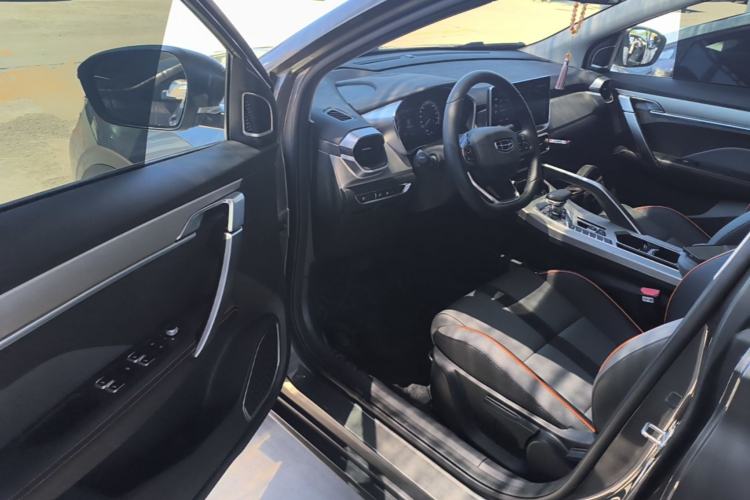 Used Geely Auto Coolray 2023 1.5T DCT Platinum Edition Driver Seat