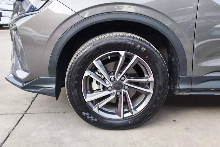 Used Geely Auto Coolray 2023 1.5T DCT Platinum Edition Exterior 4