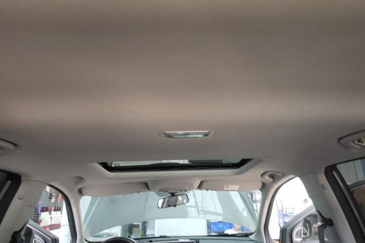 Used Geely Auto Coolray 2023 1.5T DCT Diamond Edition Headliner