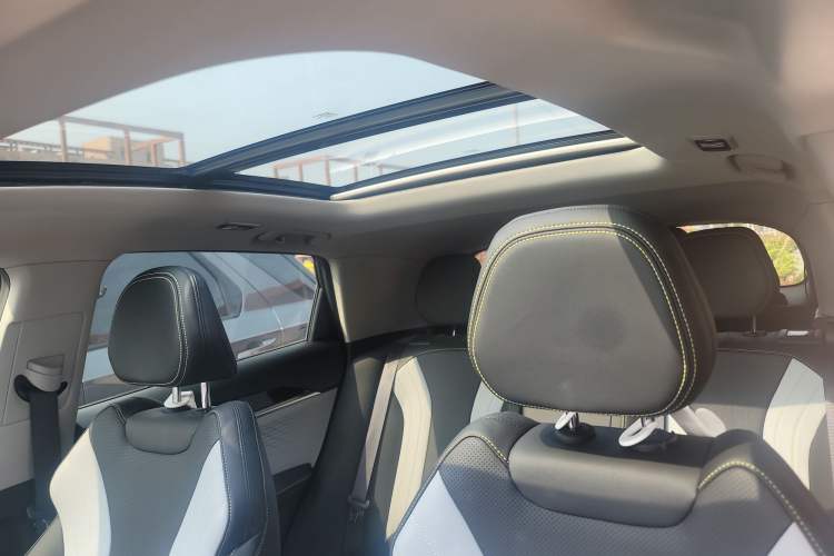 Used Geely Auto Coolray 2023 Bin Yue COOL 1.5TD DCT Champion Edition Headliner