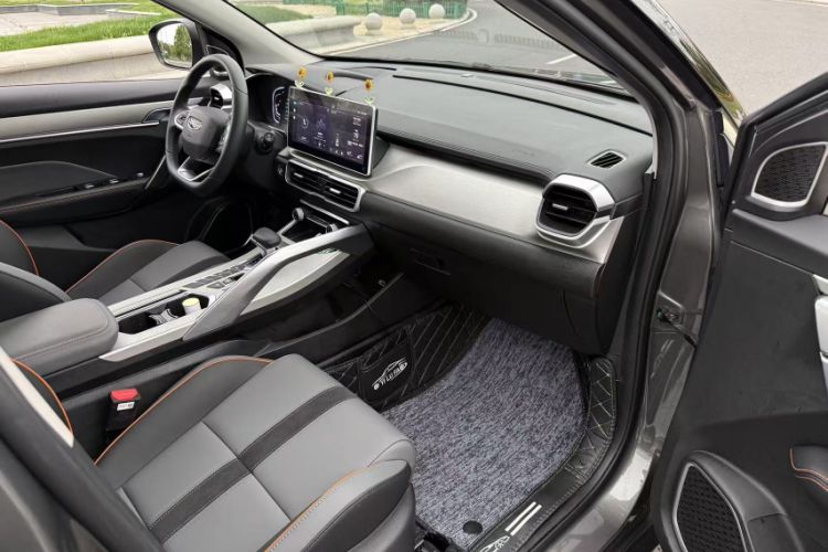 Used Geely Auto Coolray 2023 1.5T DCT Diamond Edition Interior 7