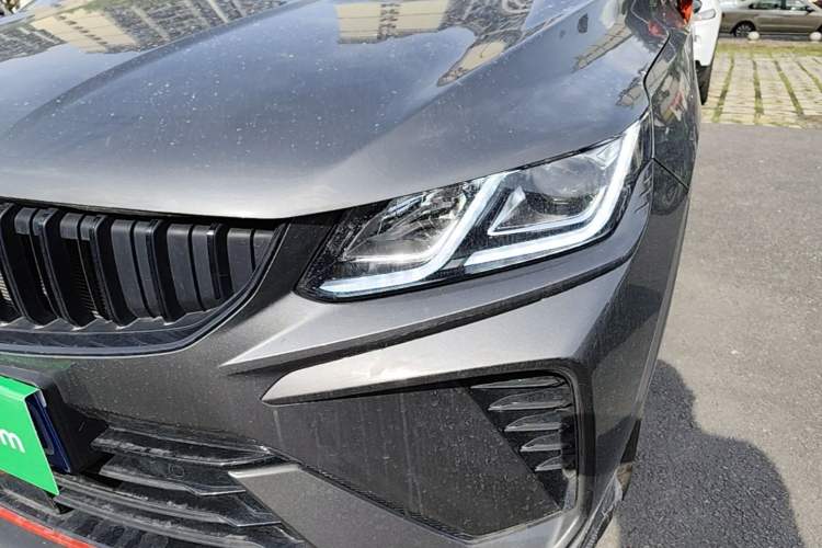 Used Geely Auto Coolray 2023 1.5T DCT Diamond Edition Left Front Headlight