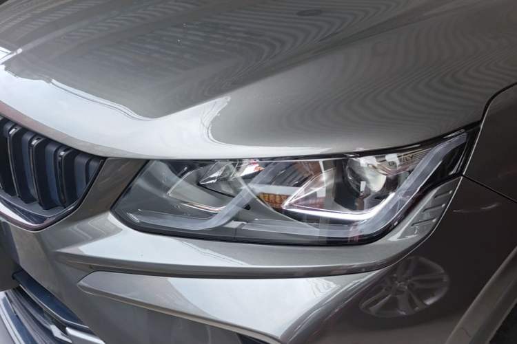 Used Geely Auto Coolray 2023 1.5T DCT Platinum Edition Left Front Headlight