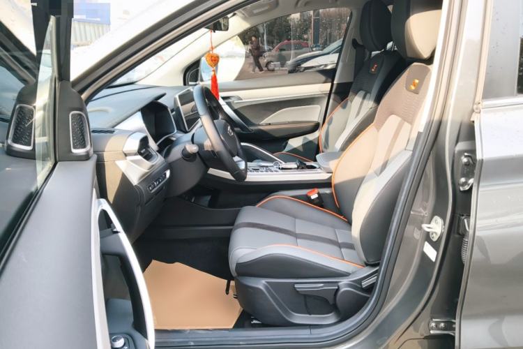Used Geely Auto Coolray 2023 1.5T DCT Platinum Edition Left Front Seat