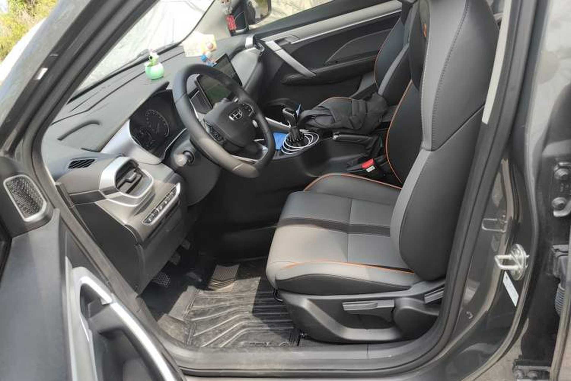 Used Geely Auto Coolray 2023 1.4T Manual Gold Edition Left Front Seat