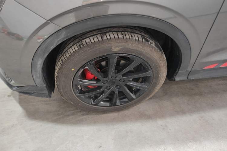 Used Geely Auto Coolray 2023 1.5T DCT Diamond Edition Left Front Wheel Hub