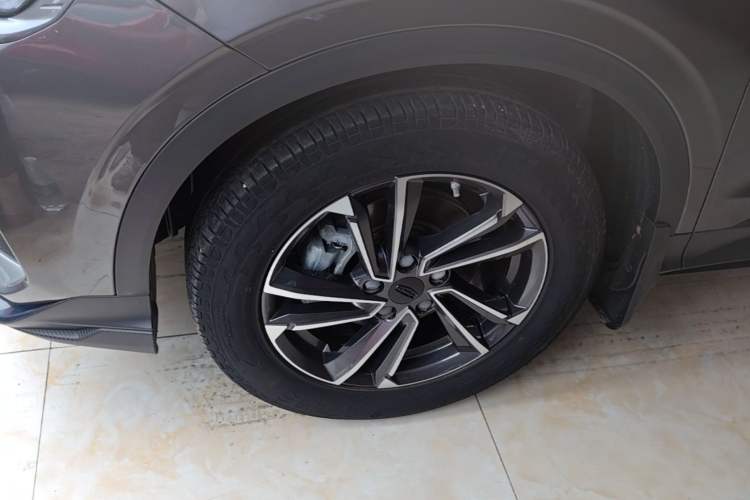 Used Geely Auto Coolray 2023 1.5T DCT Platinum Edition Left Front Wheel Hub