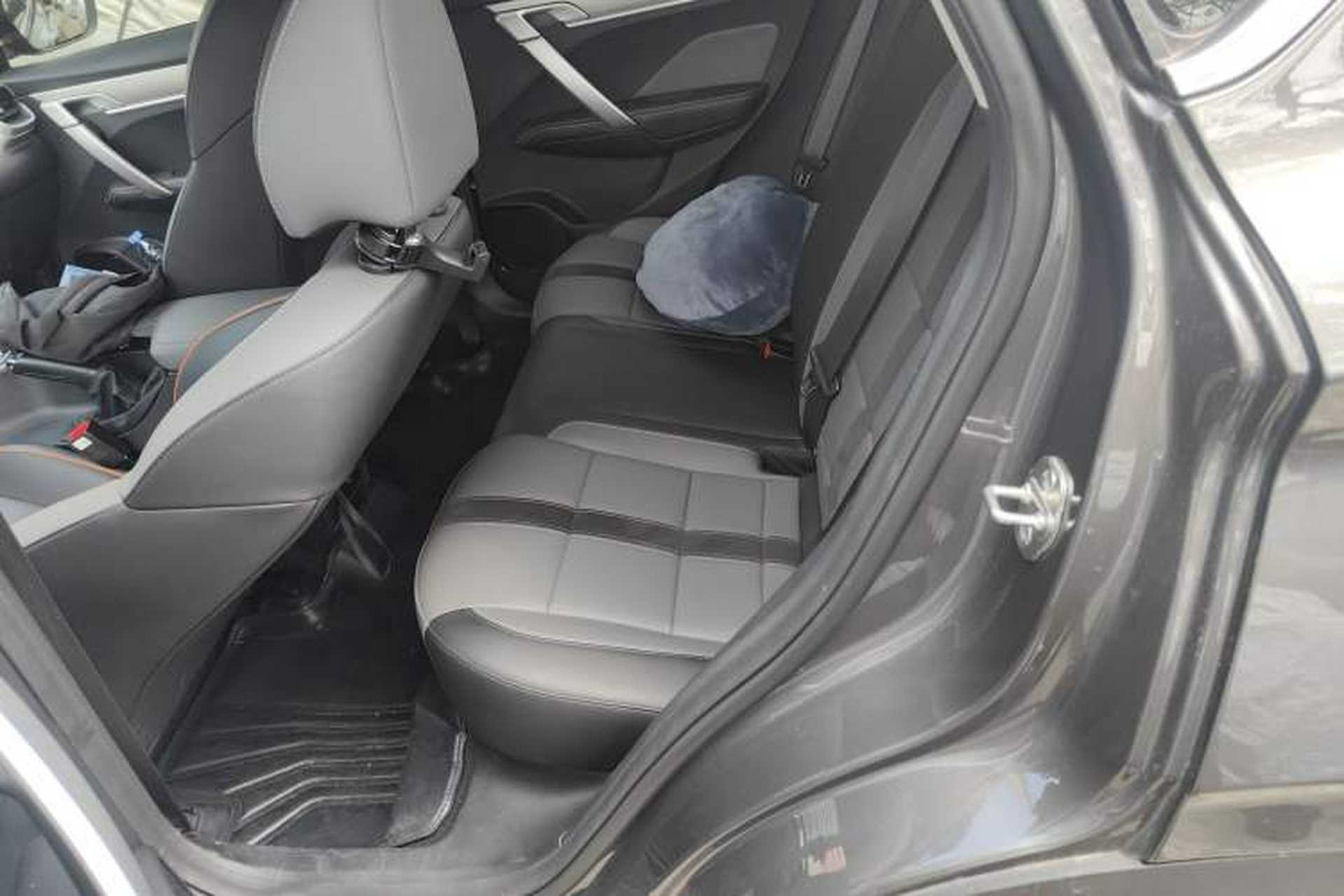Used Geely Auto Coolray 2023 1.4T Manual Gold Edition Left Rear Seat