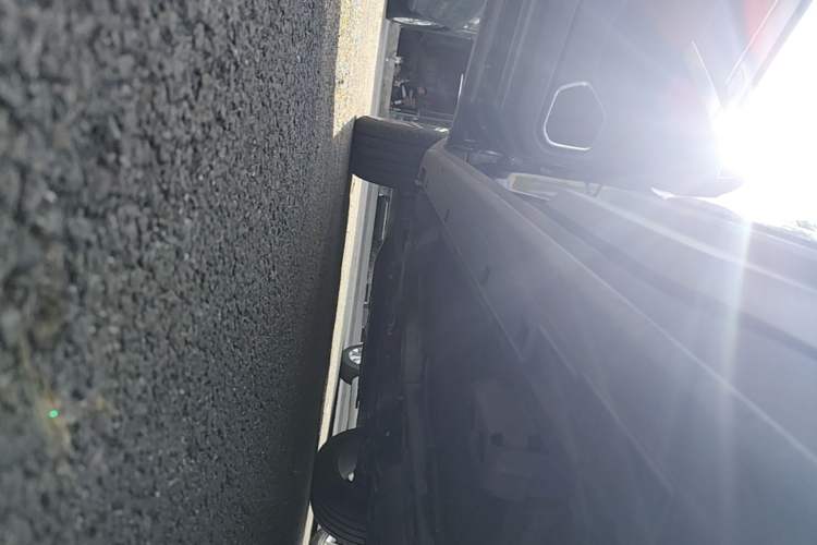 Used Geely Auto Coolray 2023 1.5T DCT Diamond Edition Left Side Sill