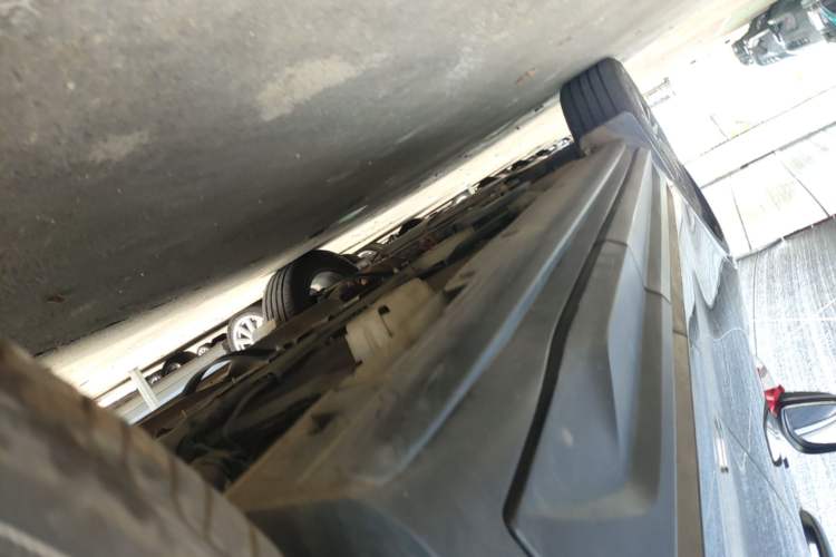 Used Geely Auto Coolray 2023 1.5T DCT Platinum Edition Left Side Sill