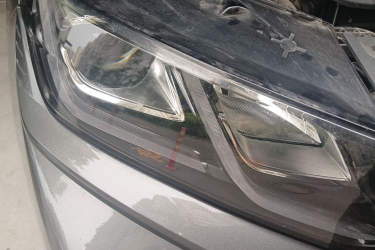 Used Geely Auto Coolray 2023 1.5T DCT Platinum Edition Right Front Headlight
