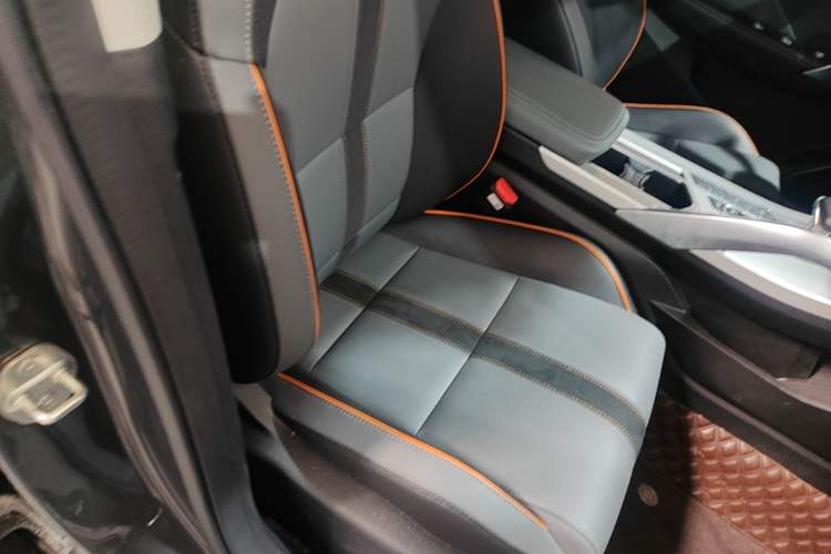 Used Geely Auto Coolray 2023 1.5T DCT Diamond Edition Right Front Seat
