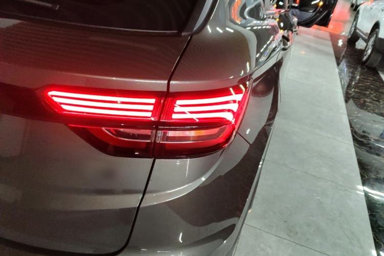 Used Geely Auto Coolray 2023 1.5T DCT Platinum Edition Right Rear Taillight