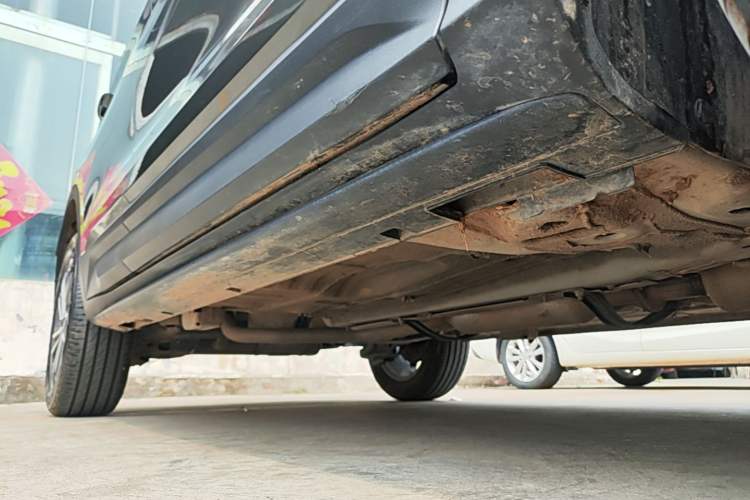 Used Geely Auto Coolray 2023 1.5T DCT Platinum Edition Right Side Sill