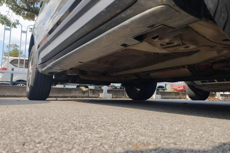 Used Geely Auto Coolray 2023 1.5T DCT Platinum Edition Right Side Sill