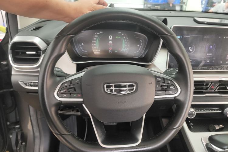 Used Geely Auto Coolray 2023 1.5T DCT Diamond Edition Steering Wheel