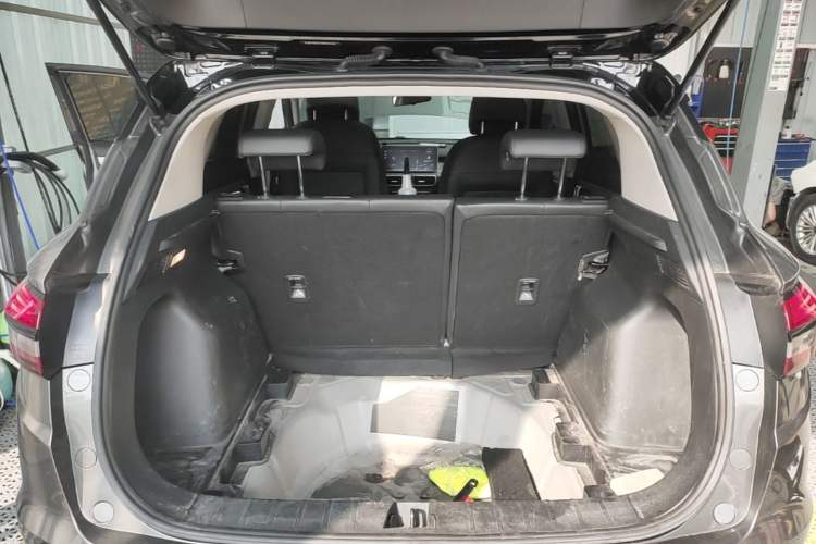 Used Geely Auto Coolray 2023 1.5T DCT Diamond Edition Trunk