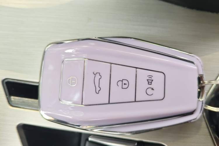 Used Geely Auto Coolray 2023 1.5T DCT Diamond Edition Vehicle Key